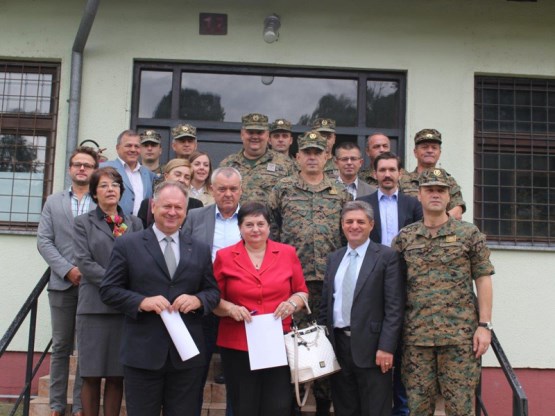 Чланови Заједничке комисије за одбрану и безбједност у посјети ТРОМ-у Добој